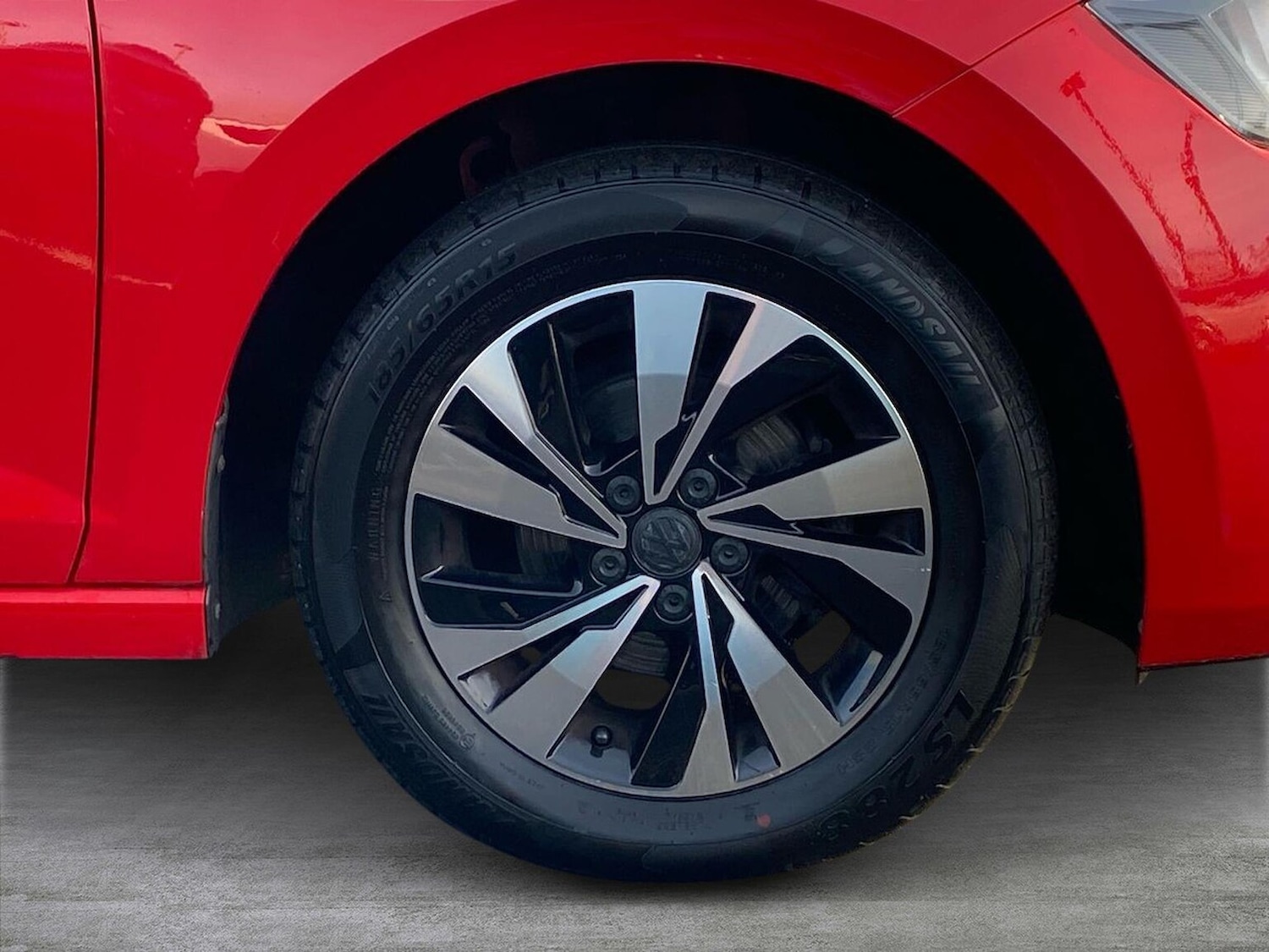 Used Volkswagen Polo 2019 for sale - 76957517: Photo 6