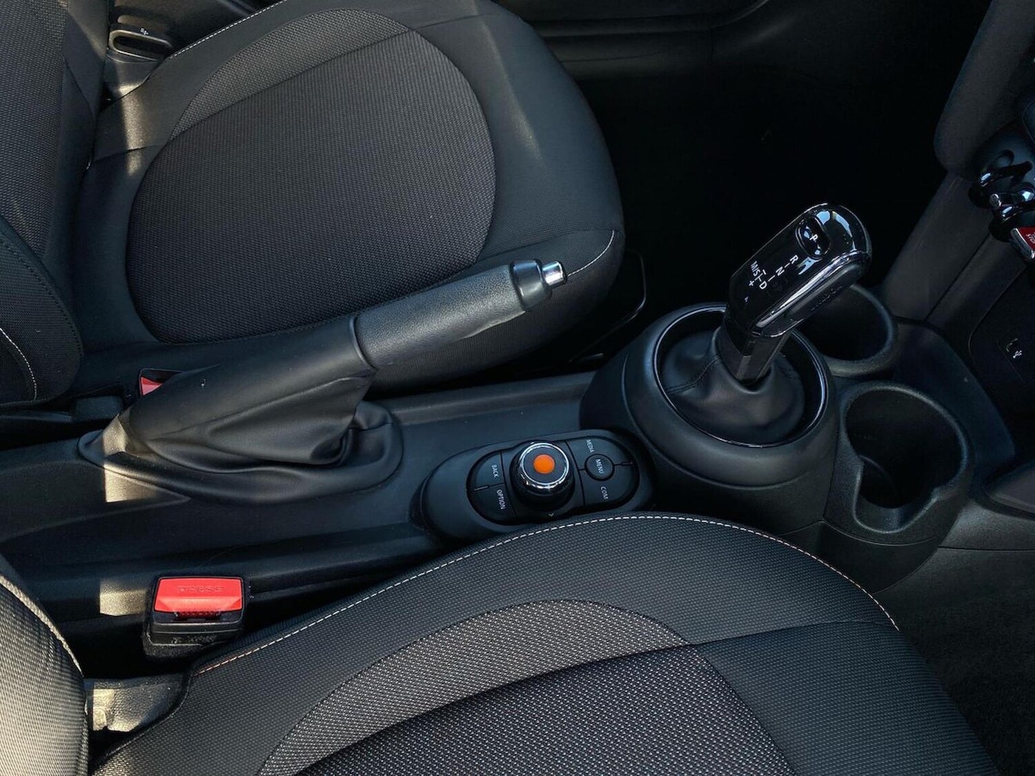 Used MINI Hatch 2020 for sale - 78191010: Photo 15