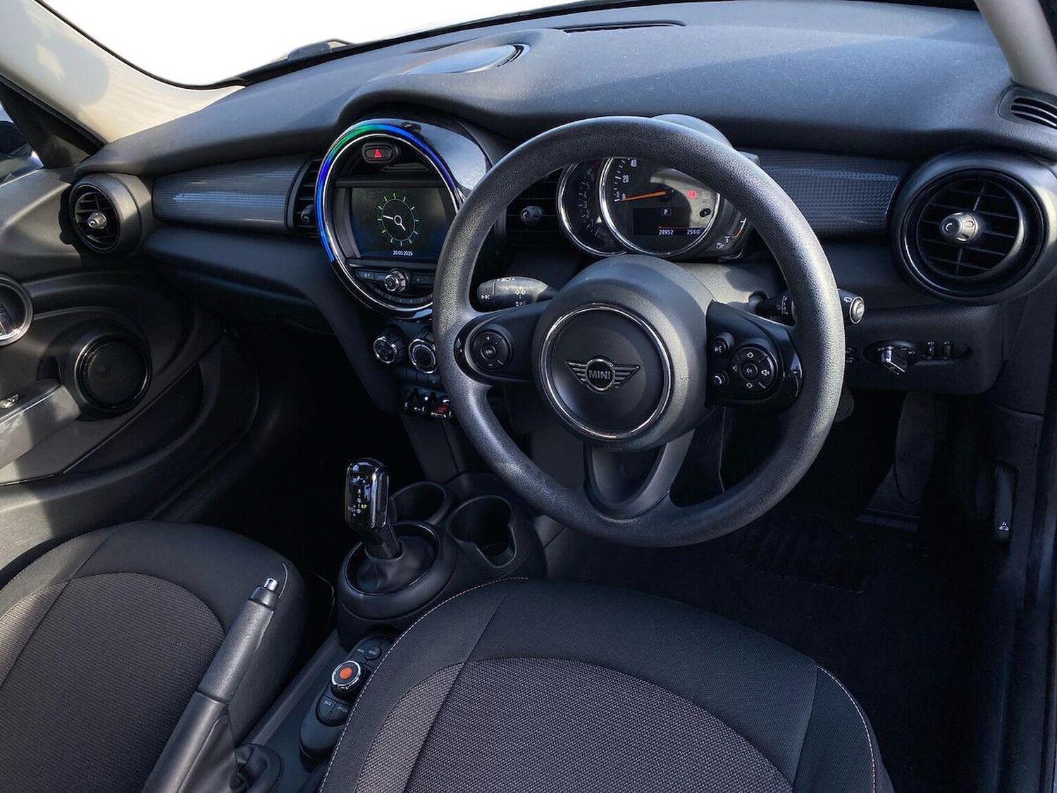 Used MINI Hatch 2020 for sale - 78191010: Photo 17