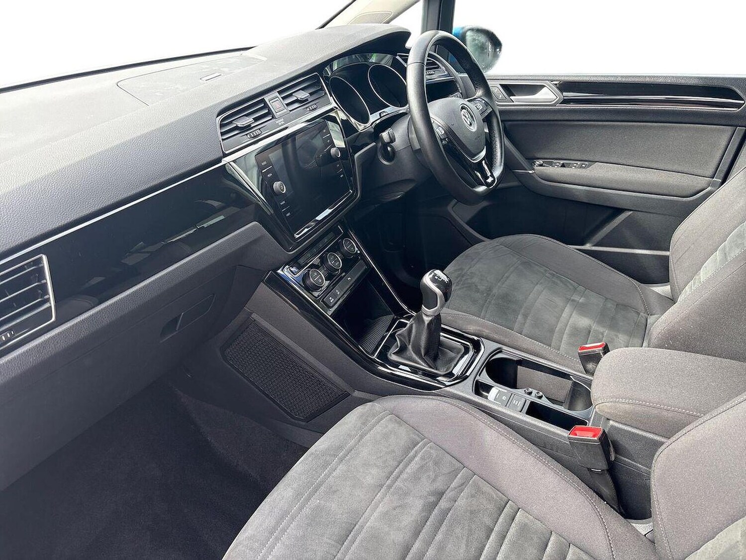 Used Volkswagen Touran 2020 for sale - 78192752: Photo 9