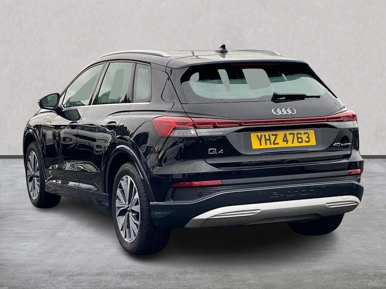 Used Audi Q4 e-tron 2021 for sale - 77616734: Photo 2