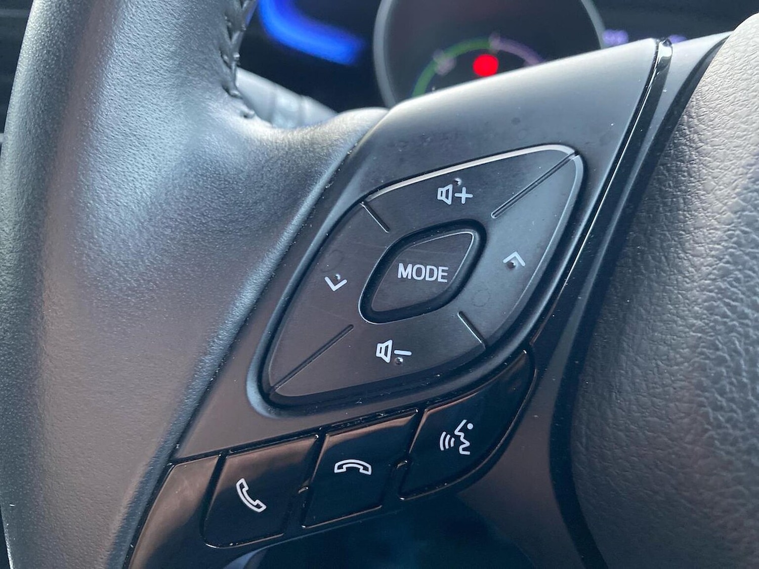 Used Toyota C-HR 2020 for sale - 76769969: Photo 27