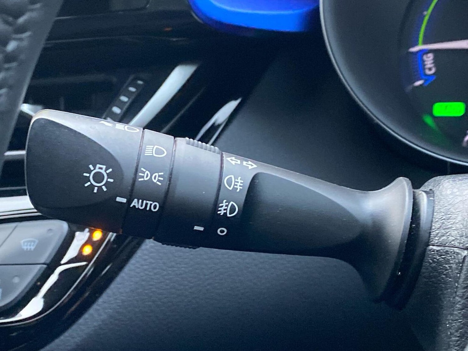 Used Toyota C-HR 2020 for sale - 76769969: Photo 29