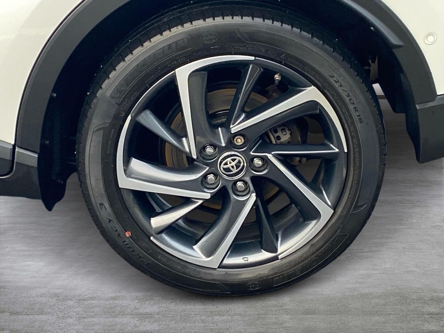 Used Toyota C-HR 2020 for sale - 76769969: Photo 6