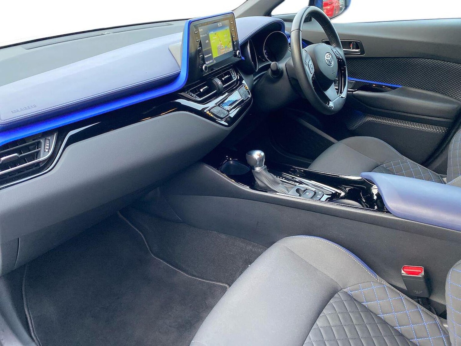 Used Toyota C-HR 2020 for sale - 76769969: Photo 7