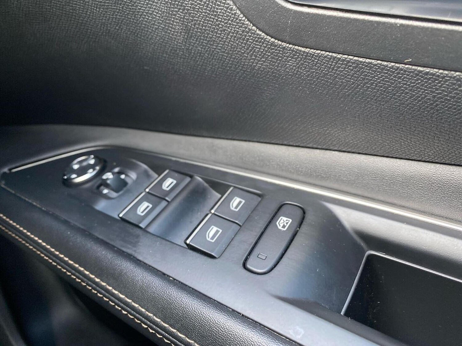 Used Peugeot 3008 2023 for sale - 78192683: Photo 23