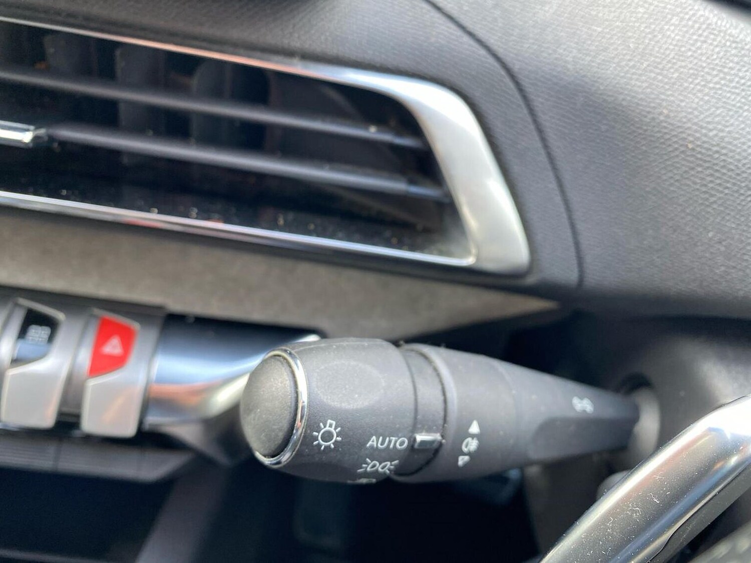 Used Peugeot 3008 2023 for sale - 78192683: Photo 31