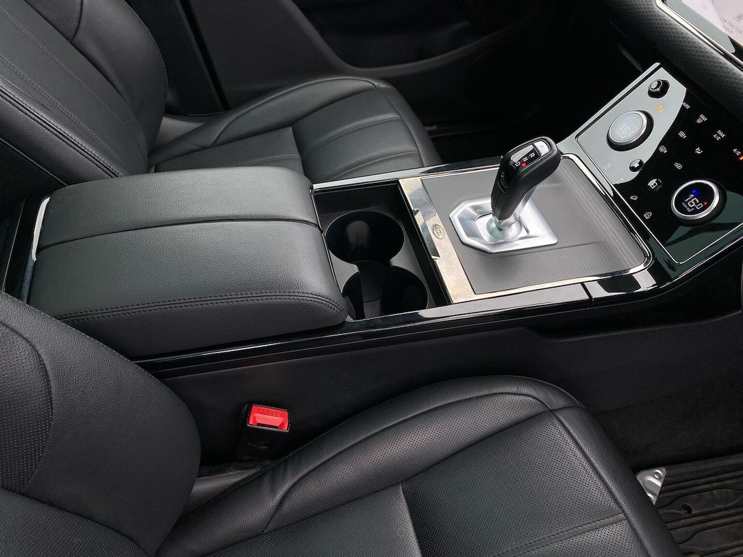 Used Land Rover Range Rover Evoque 2022 for sale - 76198351: Photo 13