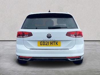 Used Volkswagen Passat 2021 for sale - 78847884: Photo