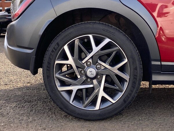 Used Hyundai KONA 2023 for sale - 76134294: Photo 6