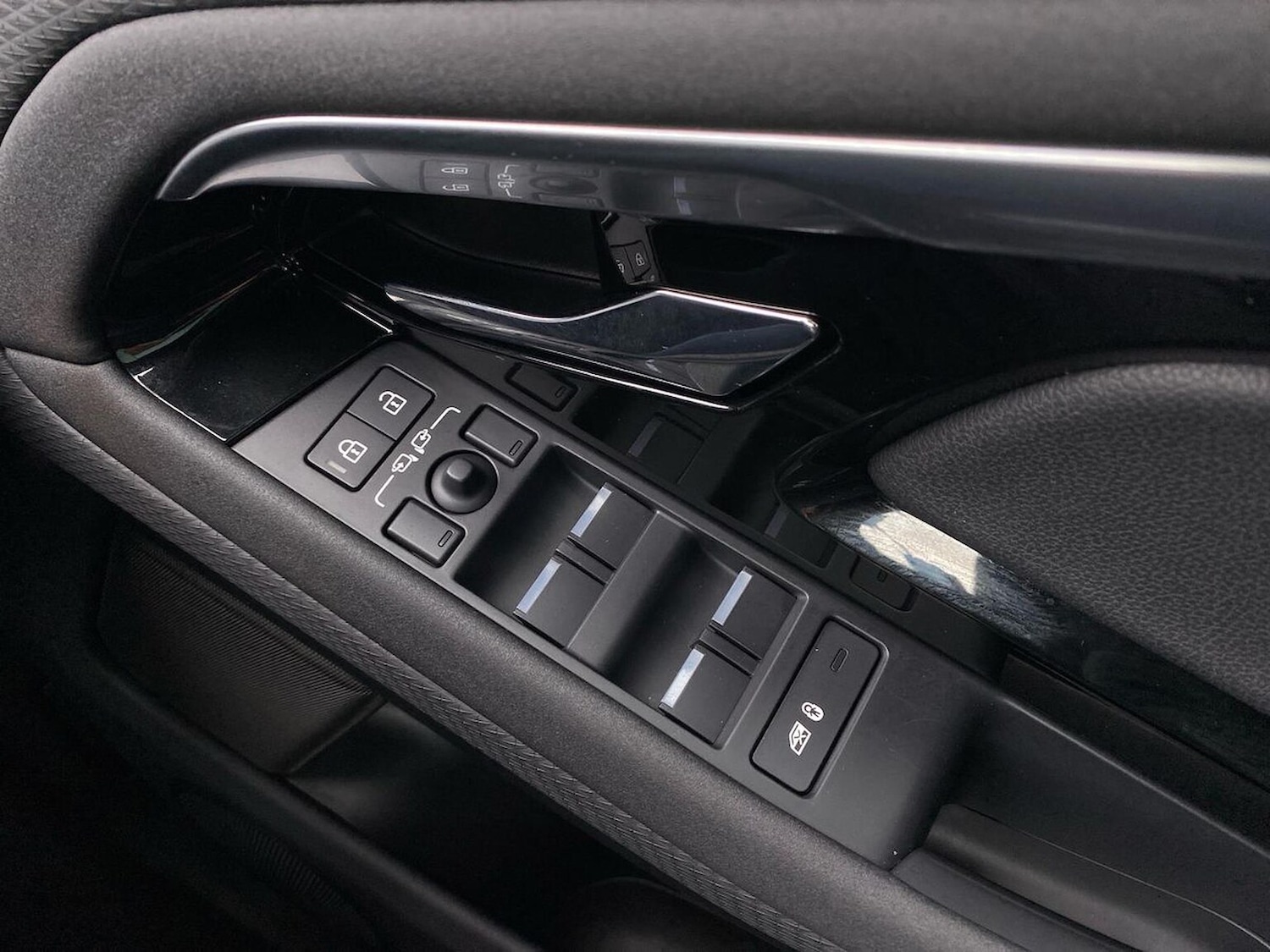 Used Land Rover Range Rover Evoque 2022 for sale - 77502893: Photo 21