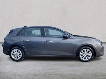Used Vauxhall Astra 2023 for sale - 79500968: Photo