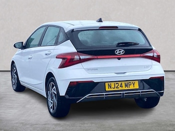 Used Hyundai i20 2024 for sale - 78938578: Photo