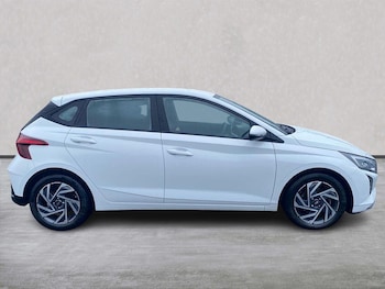 Used Hyundai i20 2024 for sale - 78938578: Photo