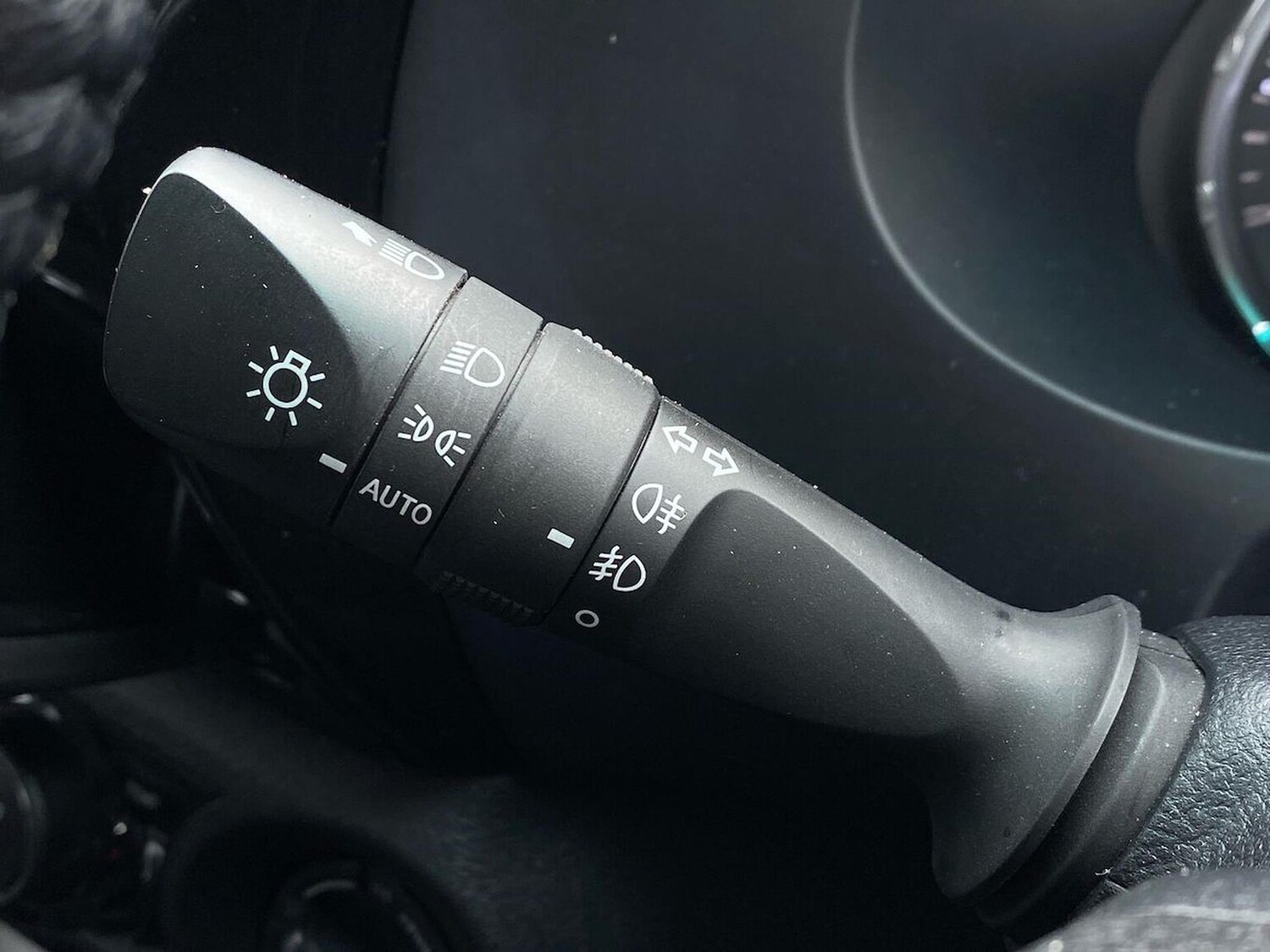 Used Toyota Hilux 2022 for sale - 76324628: Photo 28