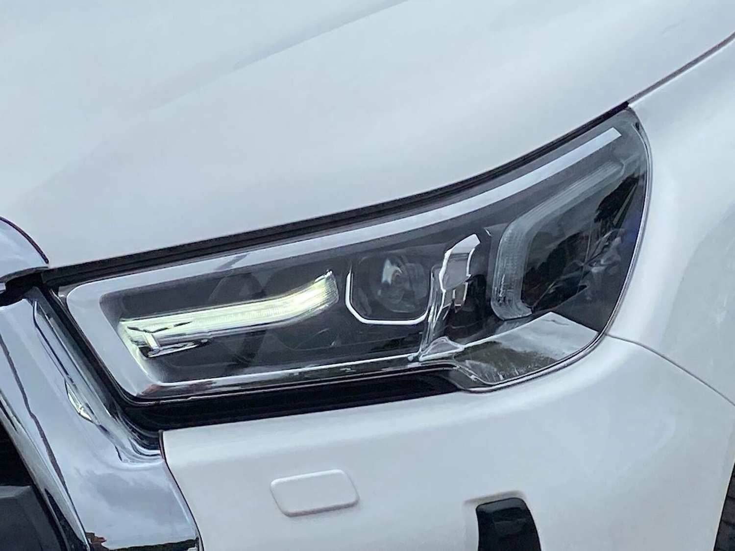 Used Toyota Hilux 2022 for sale - 76324628: Photo 30