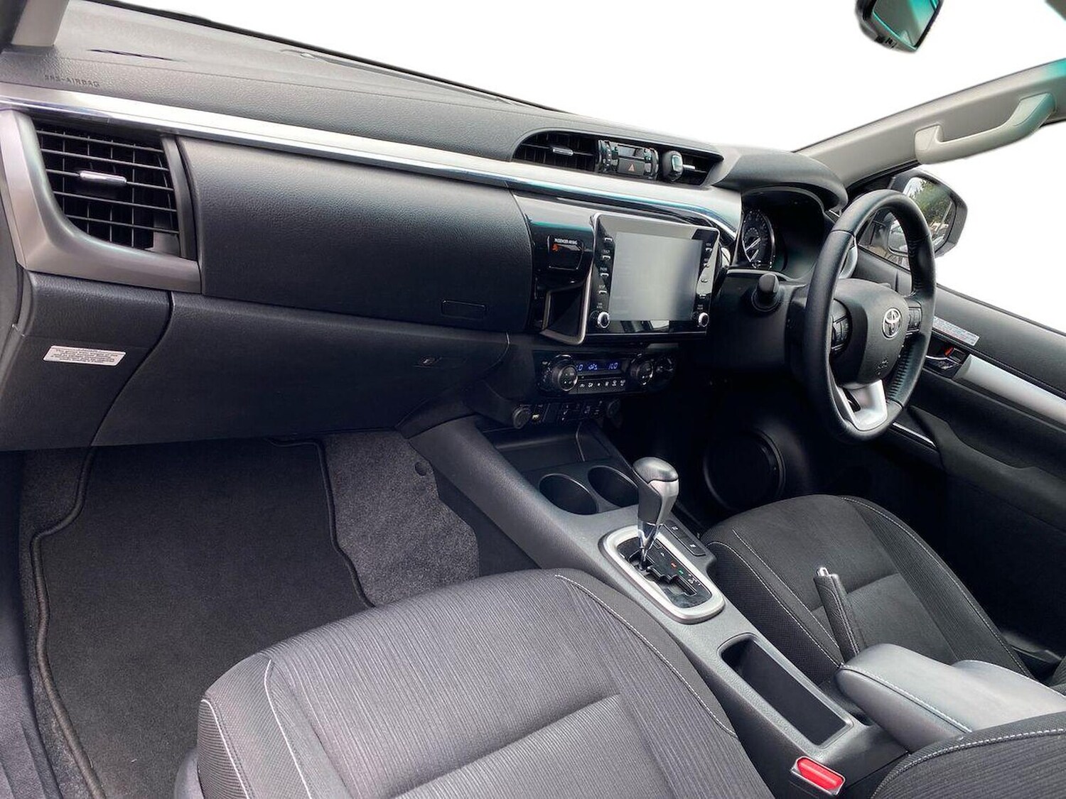 Used Toyota Hilux 2022 for sale - 76324628: Photo 7