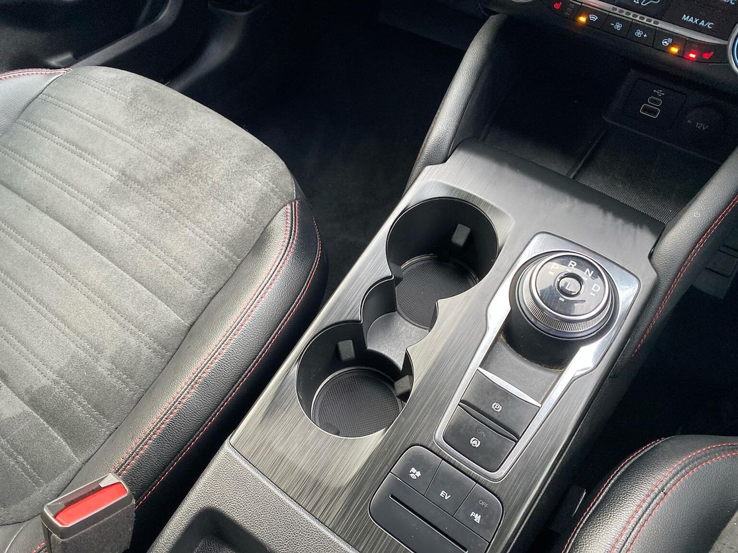 Used Ford Kuga 2022 for sale - 76986860: Photo 13