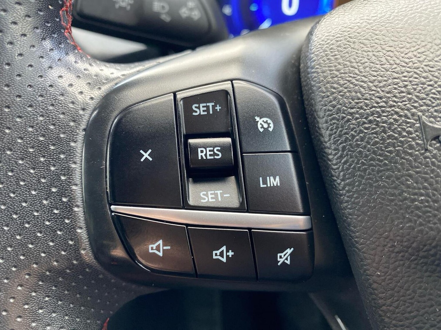 Used Ford Kuga 2022 for sale - 76986860: Photo 25