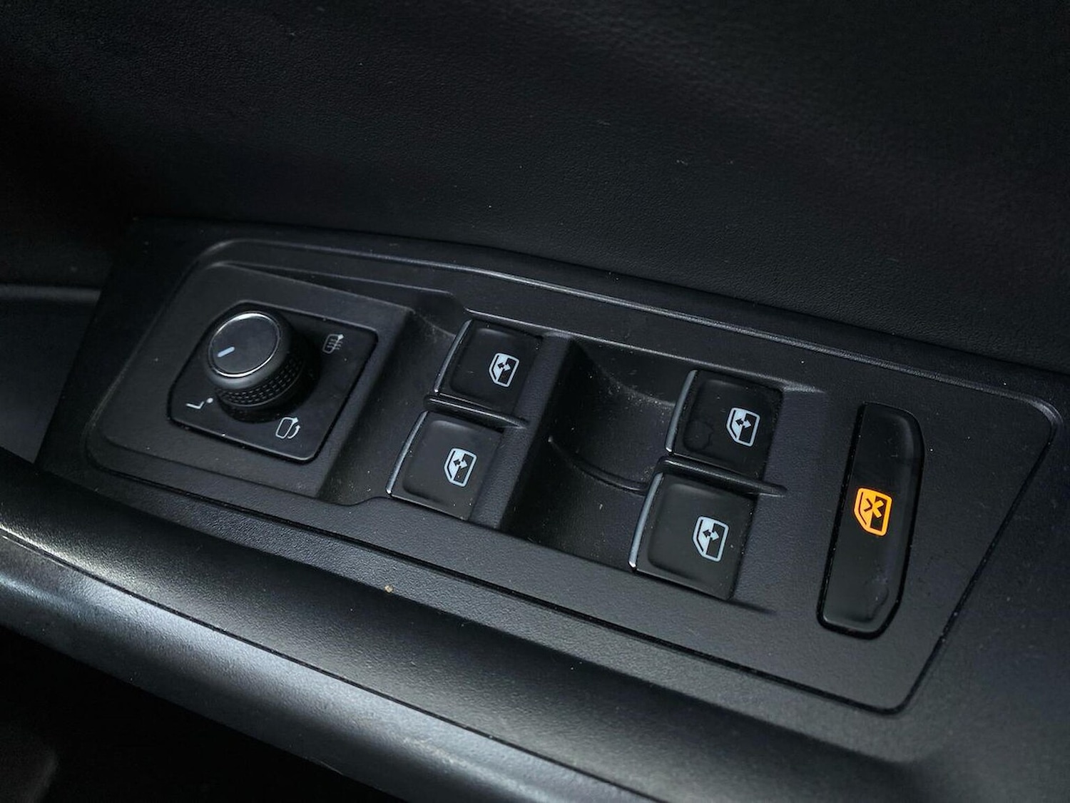 Used Volkswagen T-Roc 2023 for sale - 78198112: Photo 23