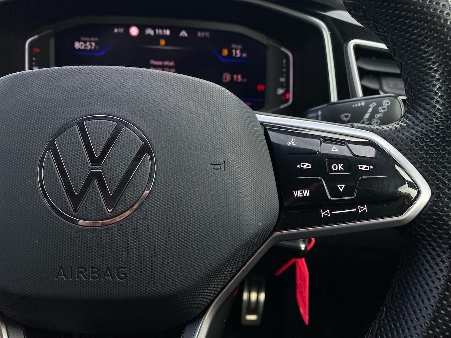 Used Volkswagen T-Roc 2023 for sale - 78198112: Photo 28