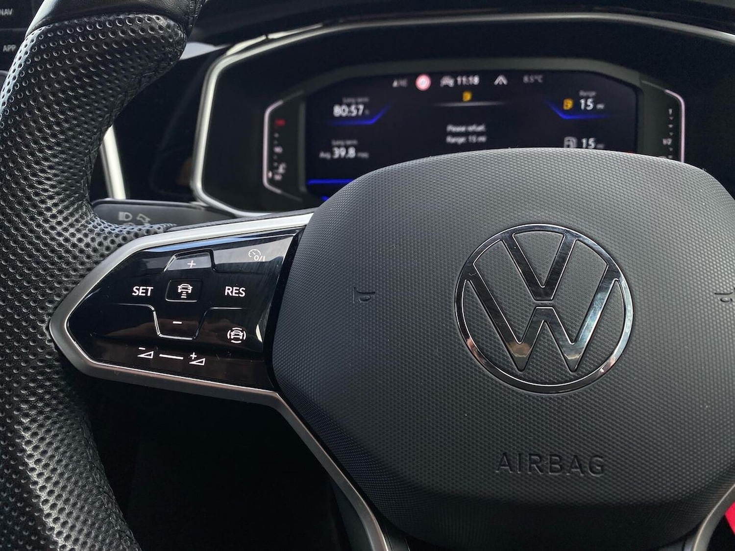 Used Volkswagen T-Roc 2023 for sale - 78198112: Photo 29