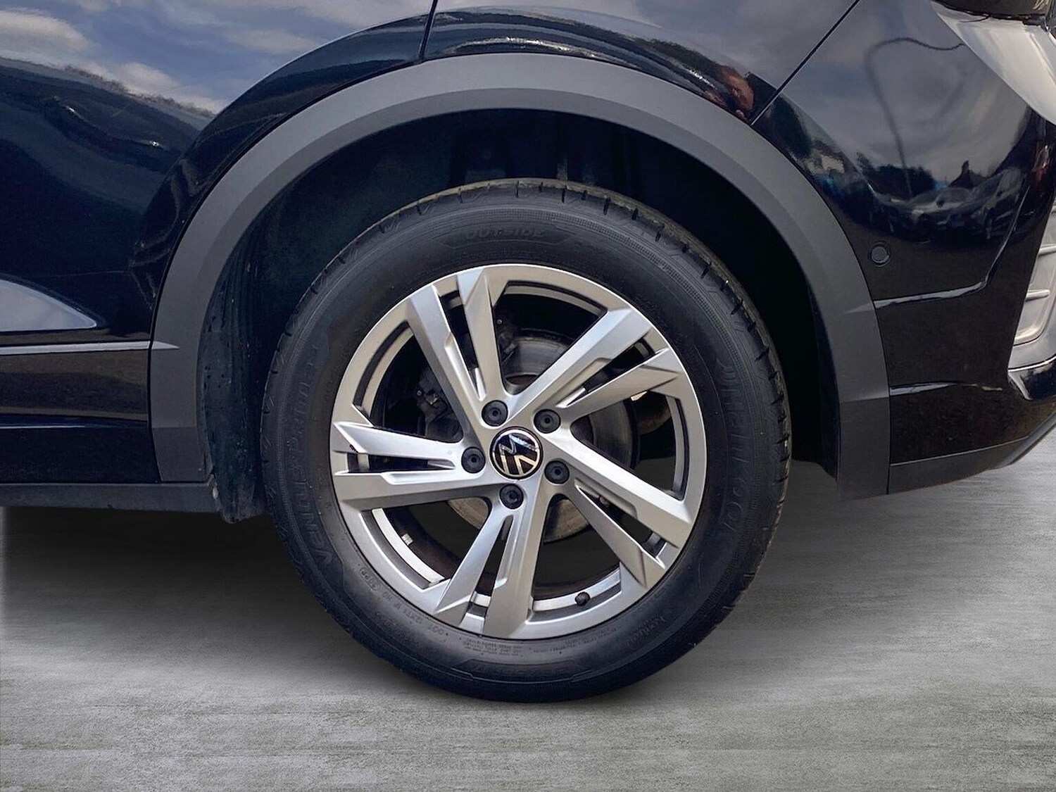 Used Volkswagen T-Roc 2023 for sale - 78198112: Photo 8