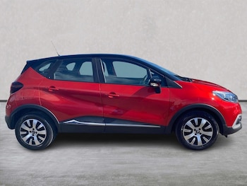 Used Renault Captur 2018 for sale - 79495234: Photo