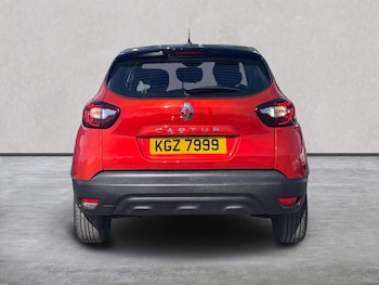 Used Renault Captur 2018 for sale - 79495234: Photo
