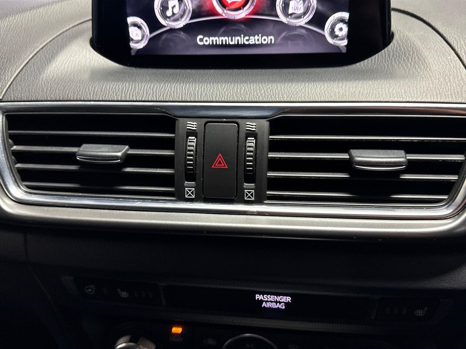 Used Mazda Mazda3 2016 for sale - 76694614: Photo 22