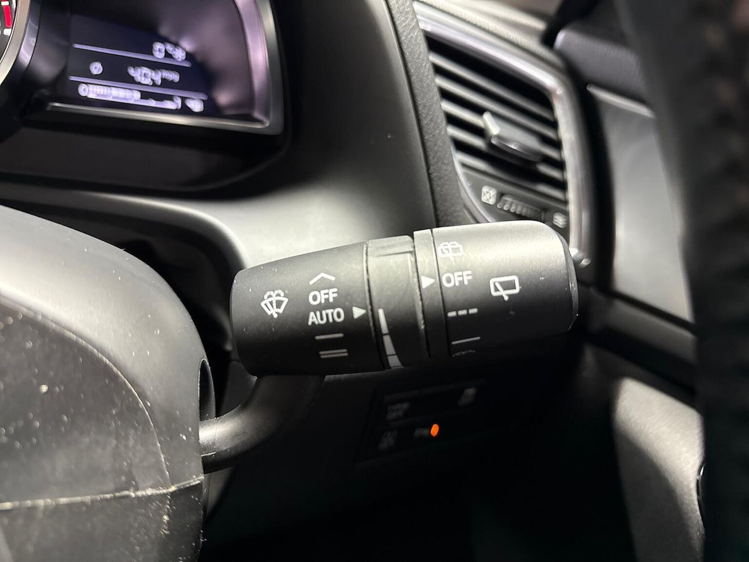 Used Mazda Mazda3 2016 for sale - 76694614: Photo 27