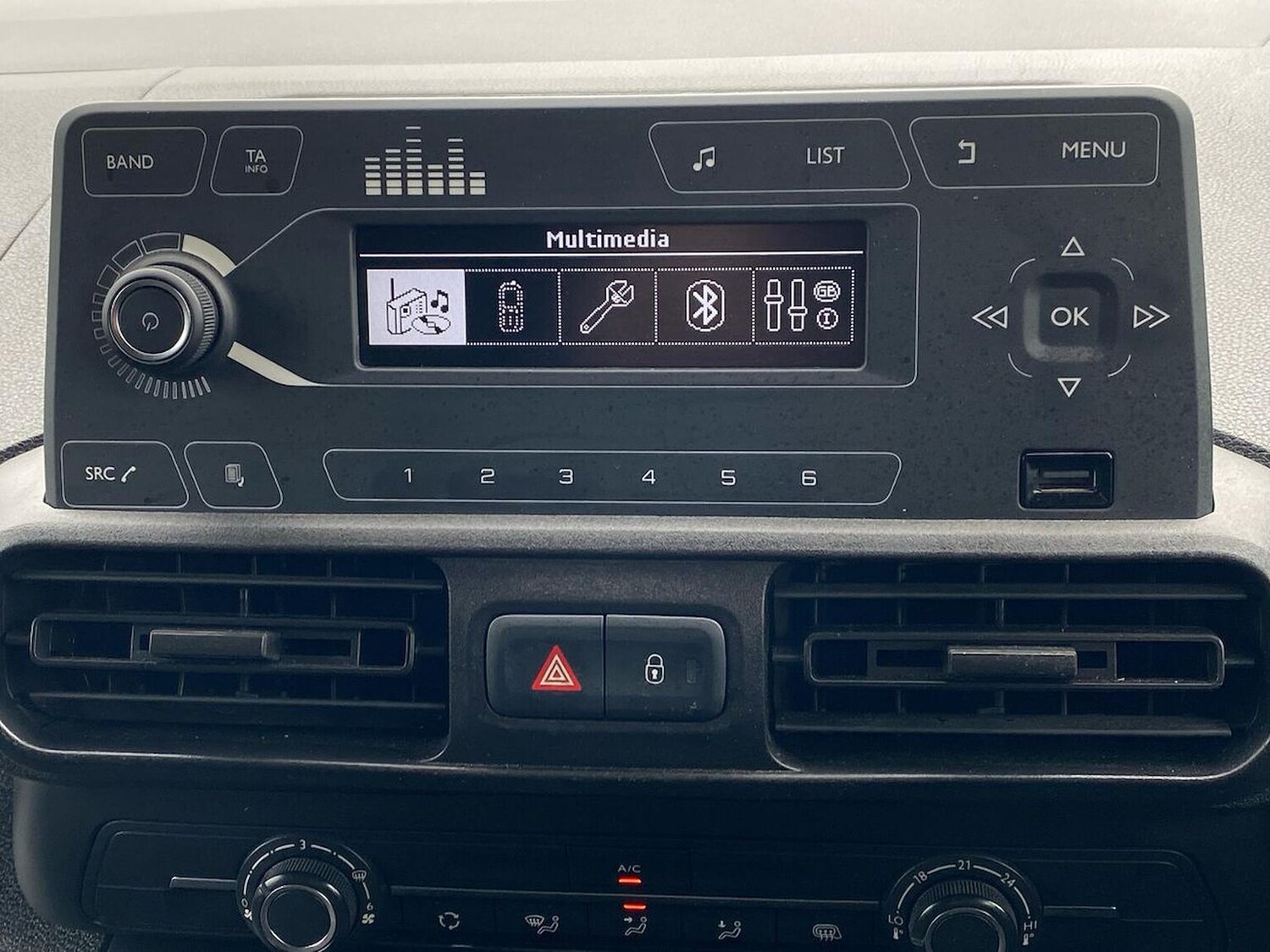 Used Vauxhall Combo 2020 for sale - 76437231: Photo 24