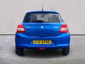 Used Suzuki Swift 2018 for sale - 79285254: Photo