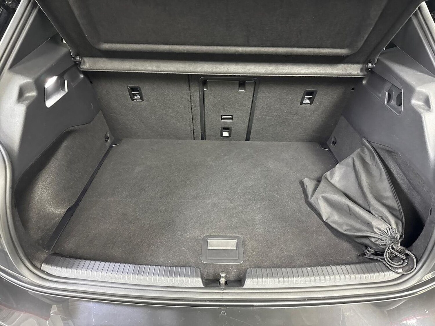 Used Volkswagen ID.3 2022 for sale - 77688083: Photo 17