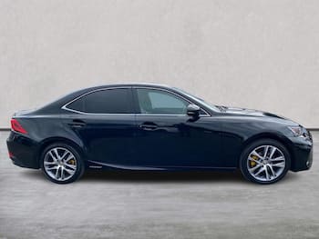 Used Lexus IS 2017 for sale - 79852505: Photo