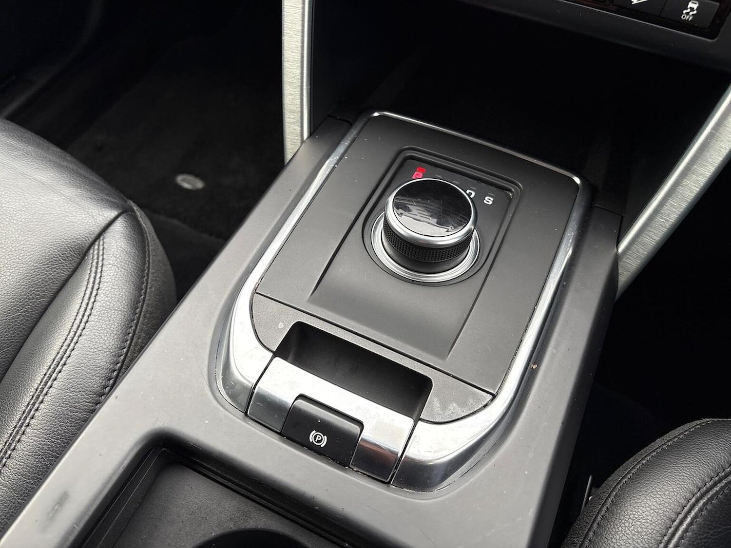 Used Land Rover Discovery Sport 2019 for sale - 76897124: Photo 13