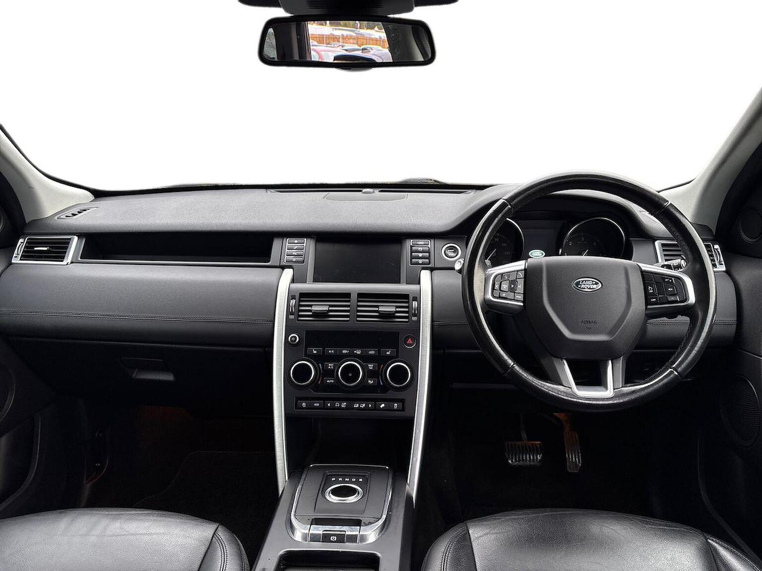 Used Land Rover Discovery Sport 2019 for sale - 76897124: Photo 8