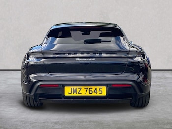 Used Porsche Taycan 2022 for sale - 79595993: Photo