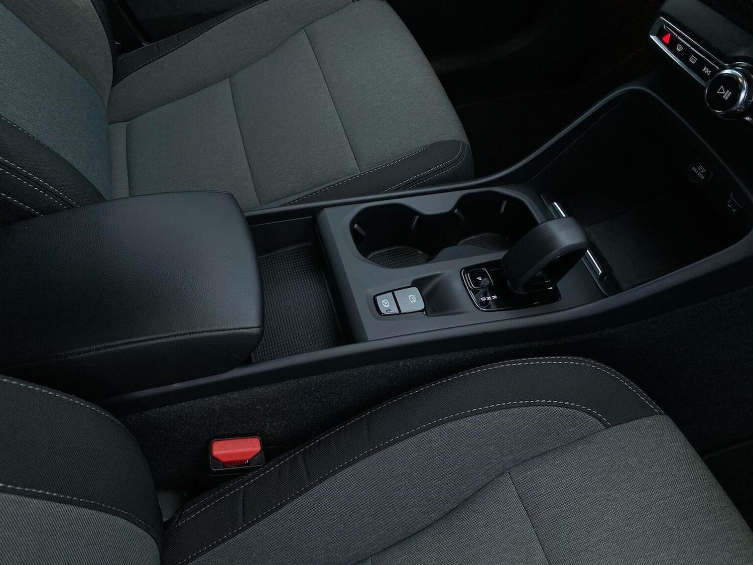 Used Volvo XC40 2022 for sale - 76821678: Photo 13