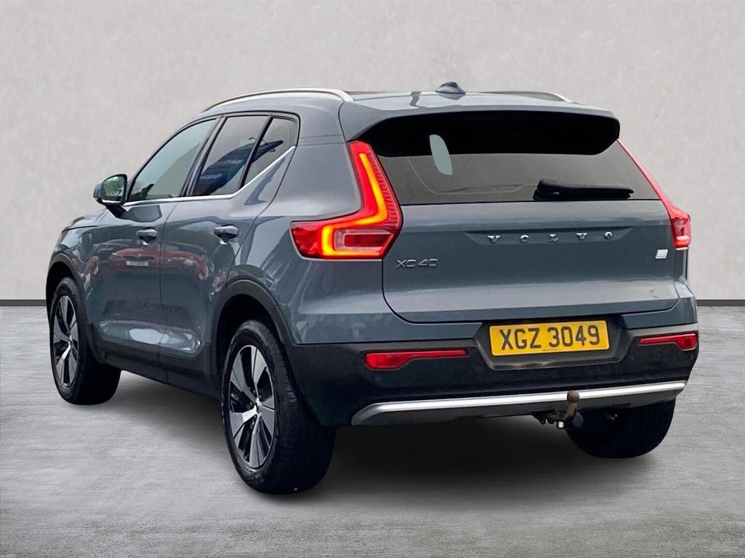 Used Volvo XC40 2022 for sale - 76821678: Photo 2