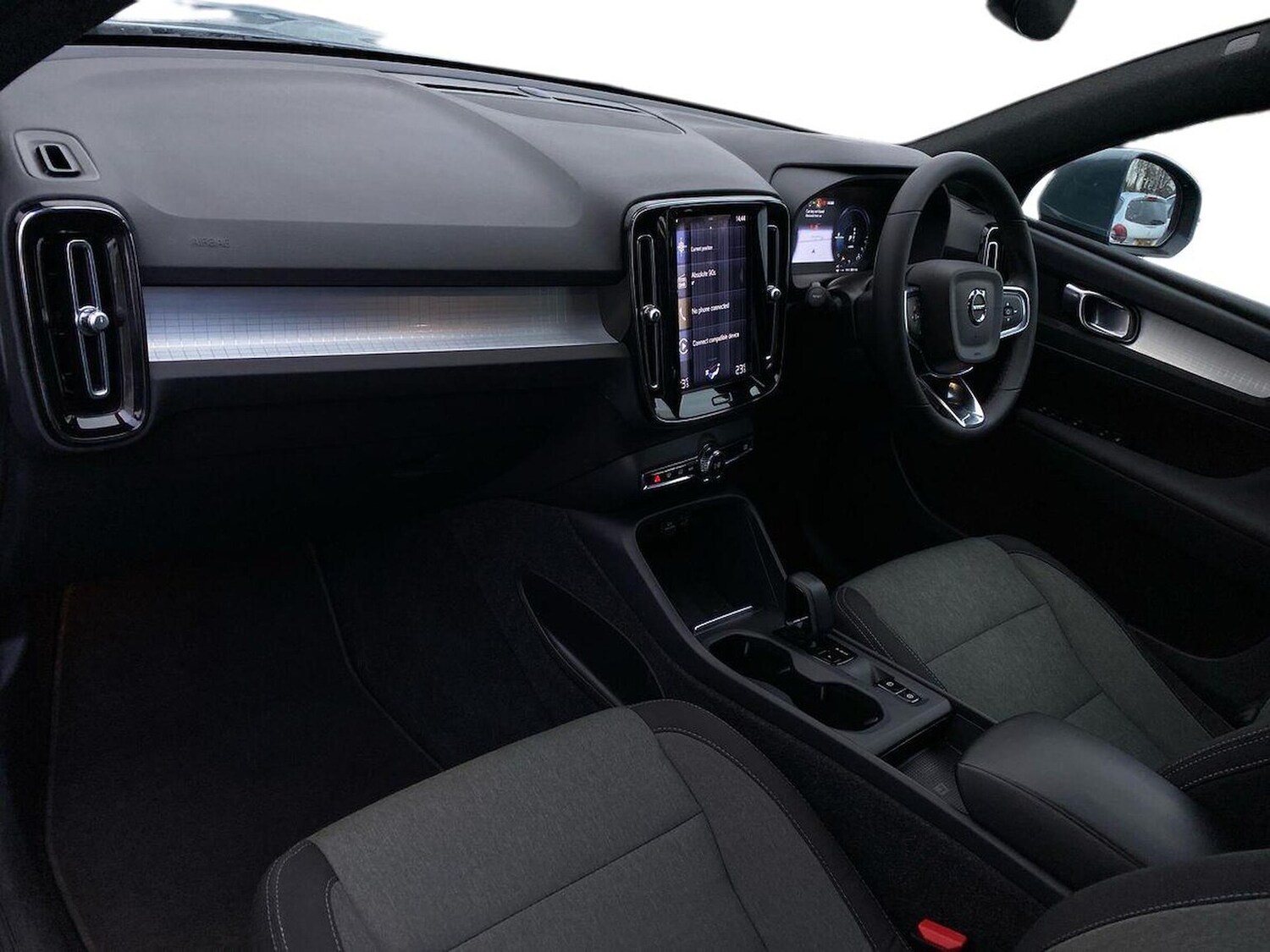 Used Volvo XC40 2022 for sale - 76821678: Photo 7