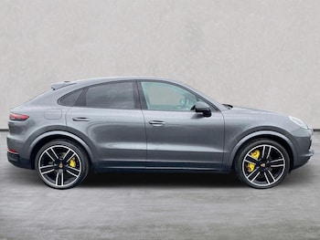 Used Porsche Cayenne 2021 for sale - 76093589: Photo 3