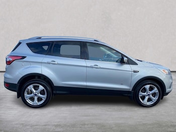 Used Ford Kuga 2017 for sale - 76035750: Photo