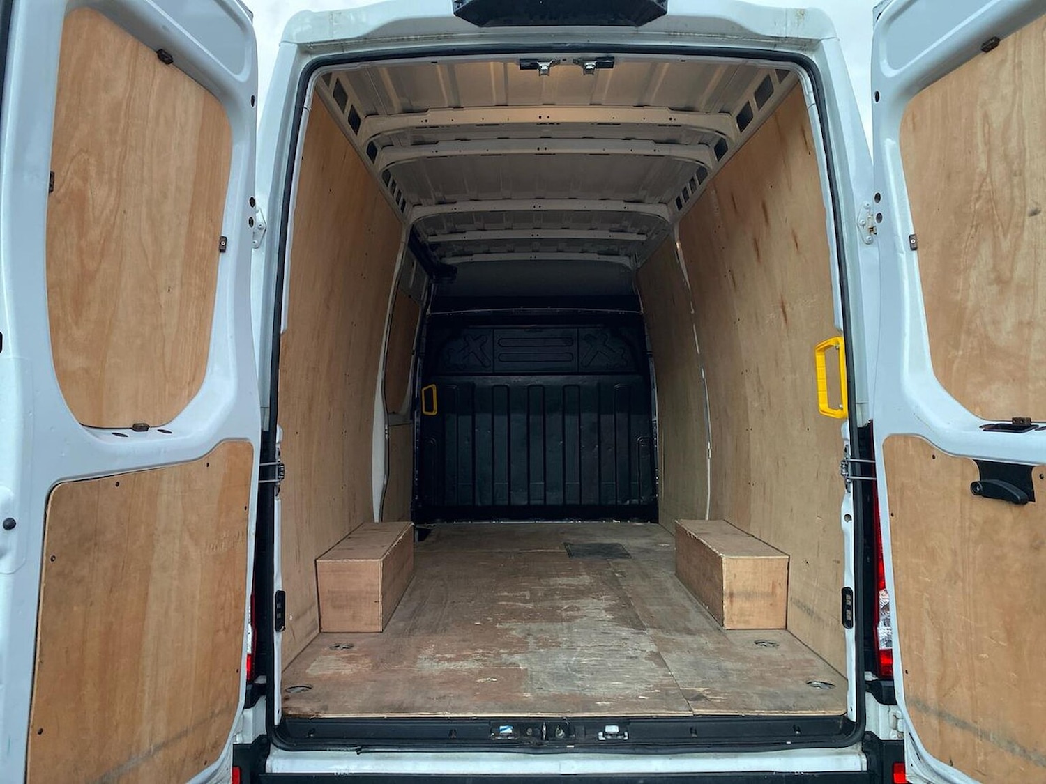 Used Iveco Daily 2022 for sale - 76687349: Photo 17