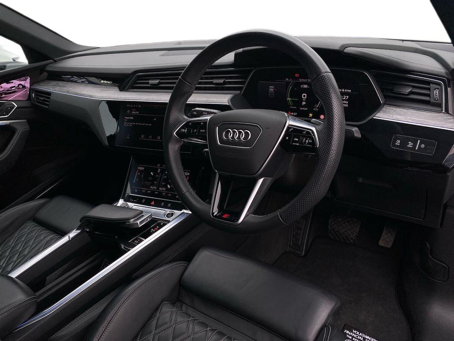 Used Audi e-tron 2022 for sale - 77489127: Photo 8