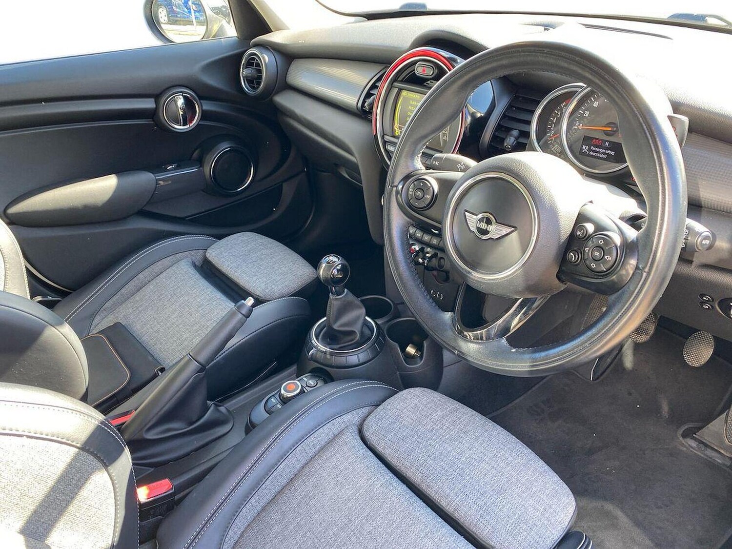 Used MINI Hatch 2017 for sale - 78195126: Photo 17