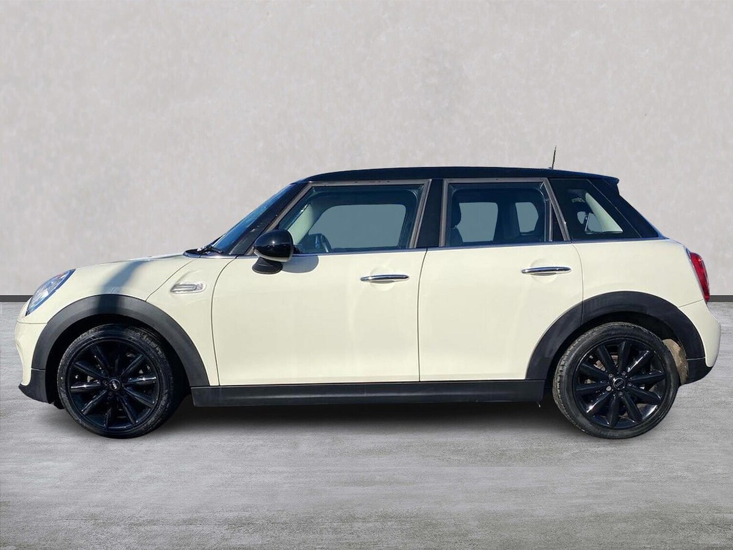 Used MINI Hatch 2017 for sale - 78195126: Photo 21