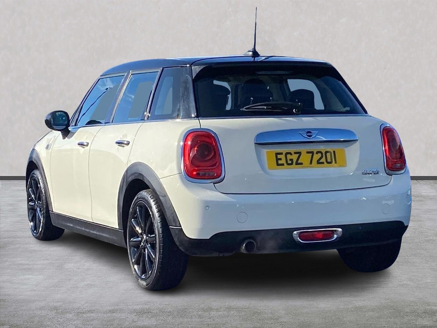 Used MINI Hatch 2017 for sale - 78195126: Photo 4