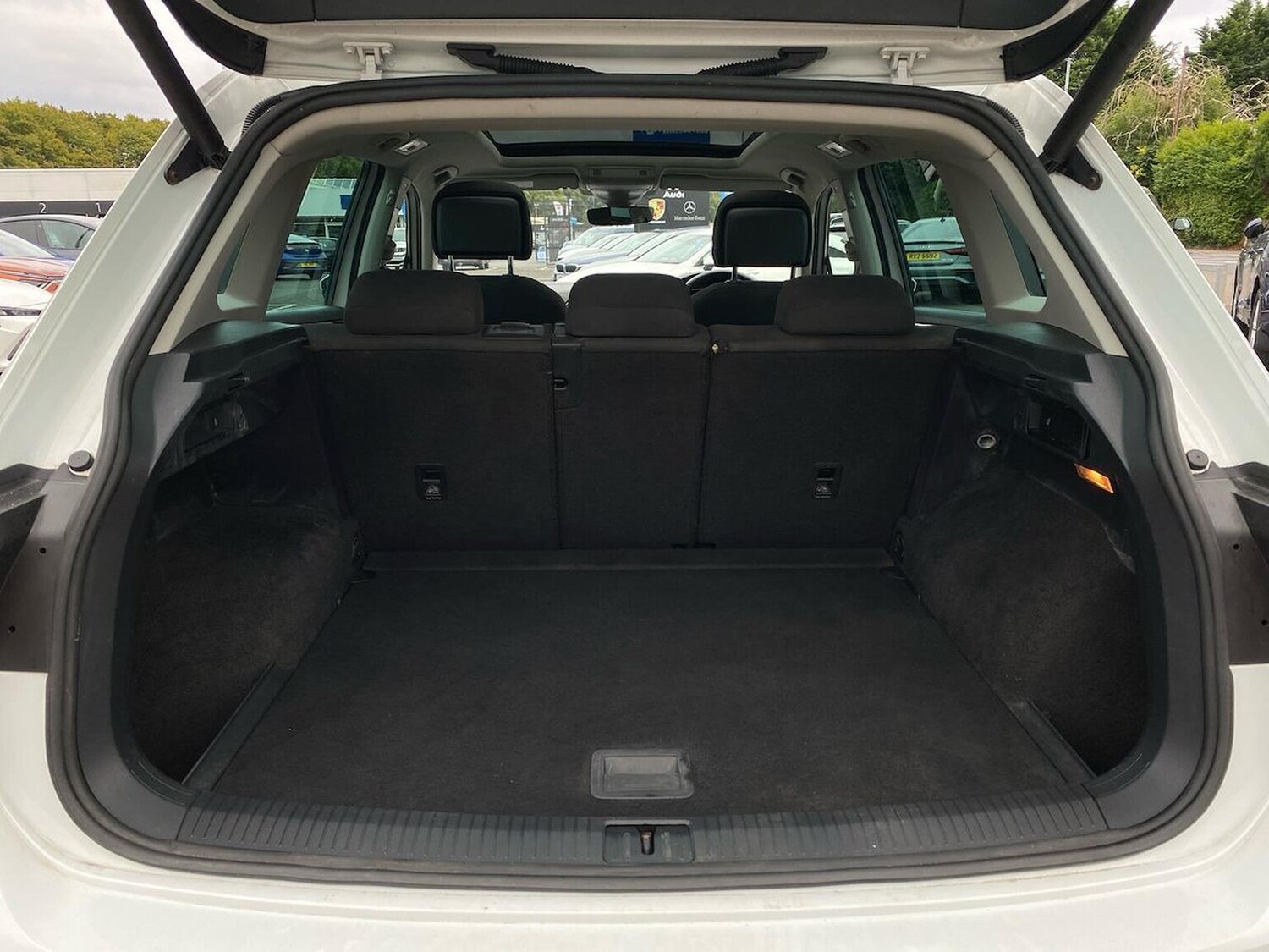 Used Volkswagen Tiguan 2016 for sale - 76860065: Photo 17