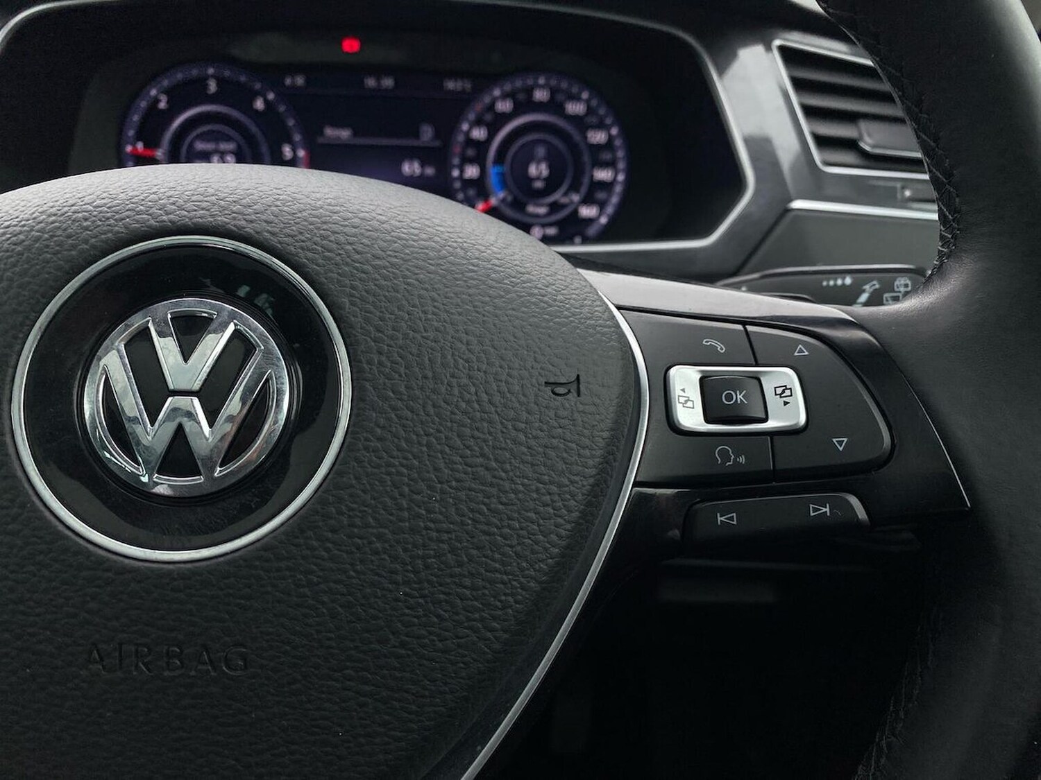 Used Volkswagen Tiguan 2016 for sale - 76860065: Photo 26